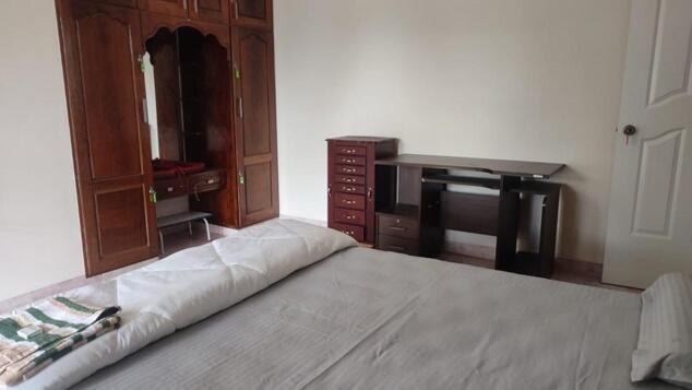 Silver Oaks Flat Sc Golf Links Road Kowdiar Thiruvananthapuram By Probity Ventures Exterior photo